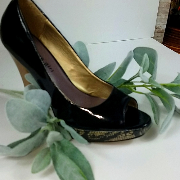 Madden Girl, black, taupe and reptile platforms - Picture 12 of 14